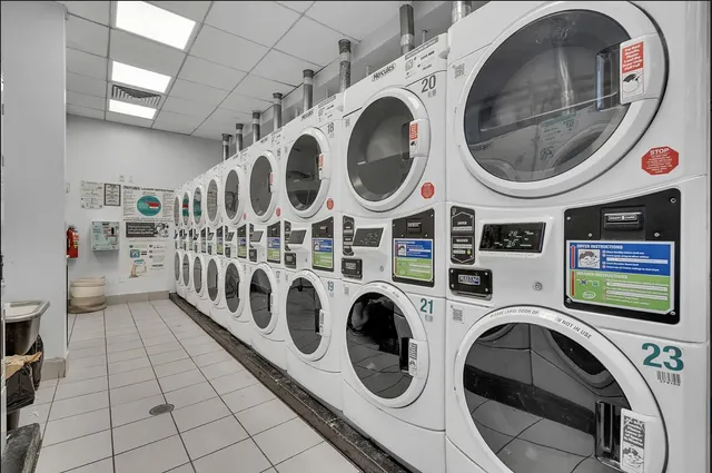 $8,695 | 9 West 31st Street, Unit PH2B | Midtown South