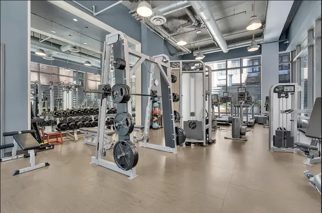 $8,695 | 9 West 31st Street, Unit PH2B | Midtown South