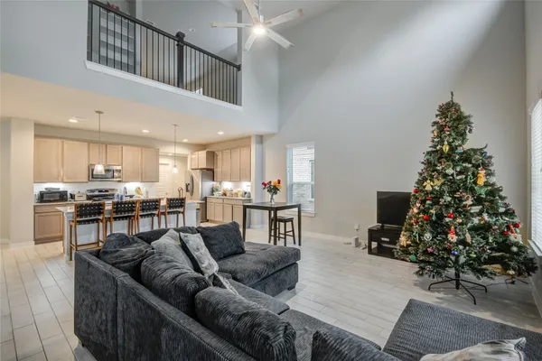 $384,900 | 22939 Aspen Vista Dr Spring, Spring, TX 77373