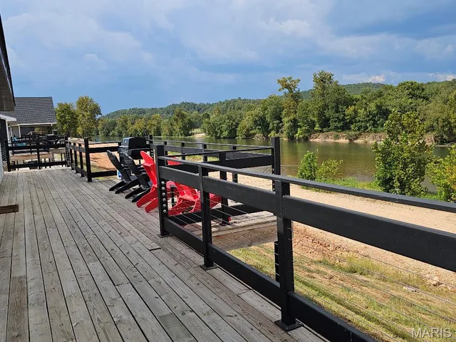 $735,000 | 235 Riverside Drive, Van Buren, MO 63965