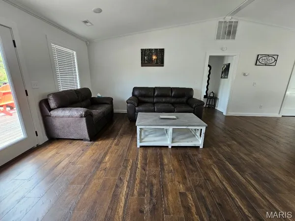 $719,000 | 235 Riverside Drive, Van Buren, MO 63965