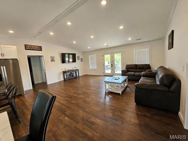 $735,000 | 235 Riverside Drive, Van Buren, MO 63965