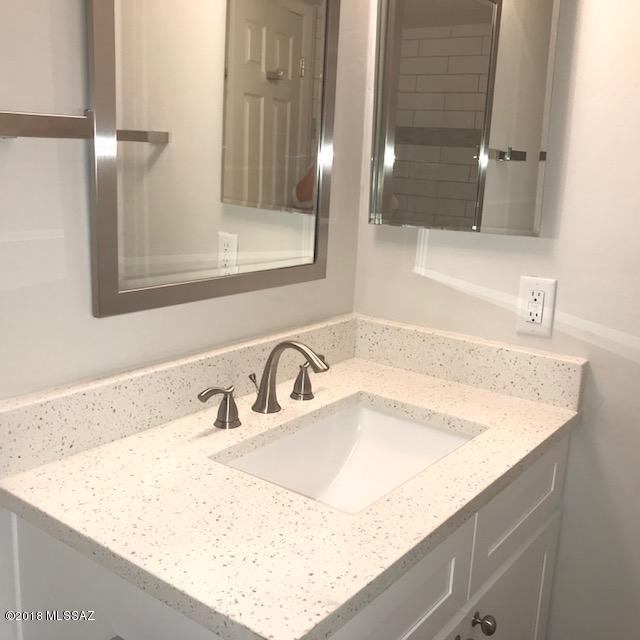 5855 North Kolb Road, Unit 13209 Tucson, AZ 85750 - Photo 9 of 42 Gallery Image 9