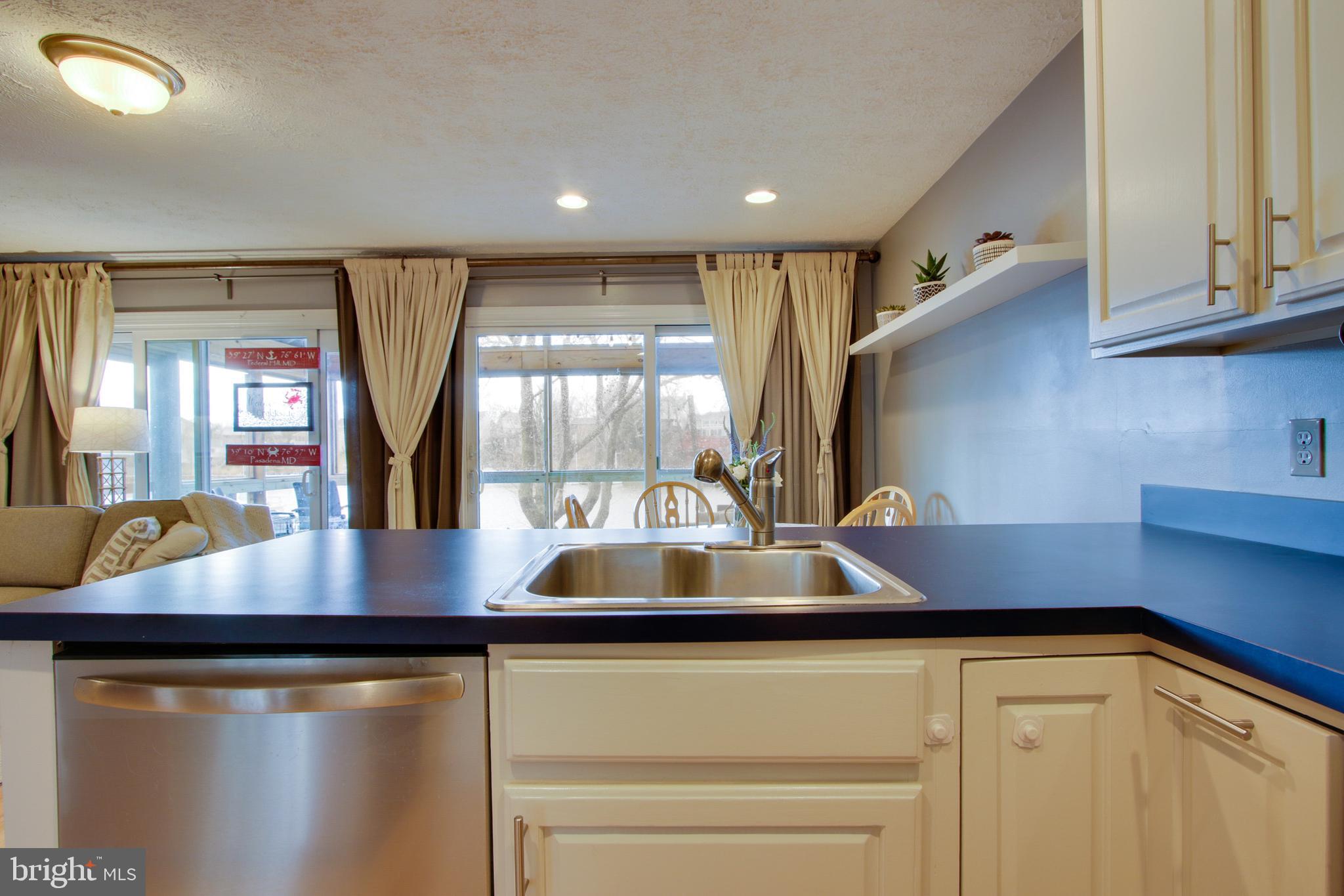7715 Locust Grove Road Glen Burnie, MD 21060 - Photo 17 of 33