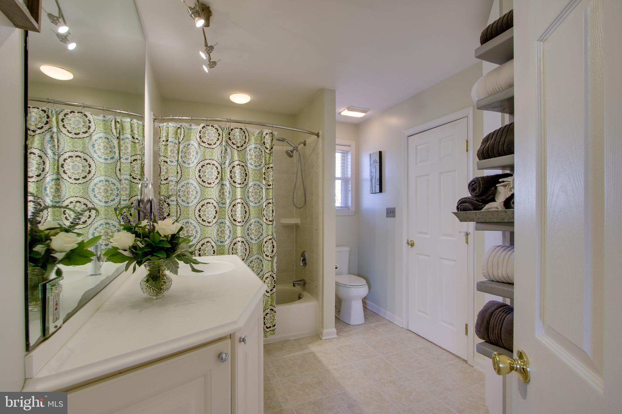 7715 Locust Grove Road Glen Burnie, MD 21060 - Photo 20 of 33