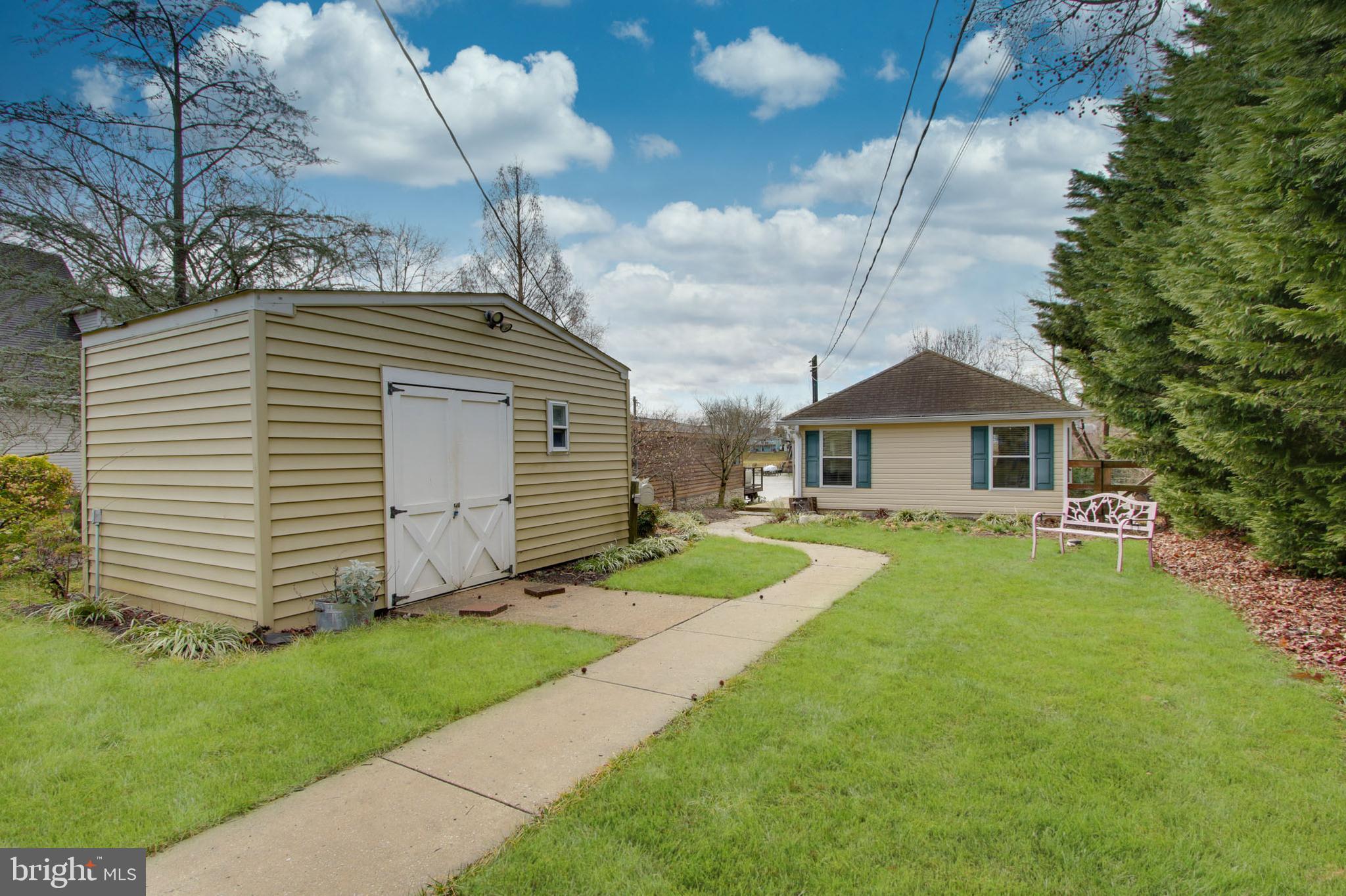 7715 Locust Grove Road Glen Burnie, MD 21060 - Photo 5 of 33