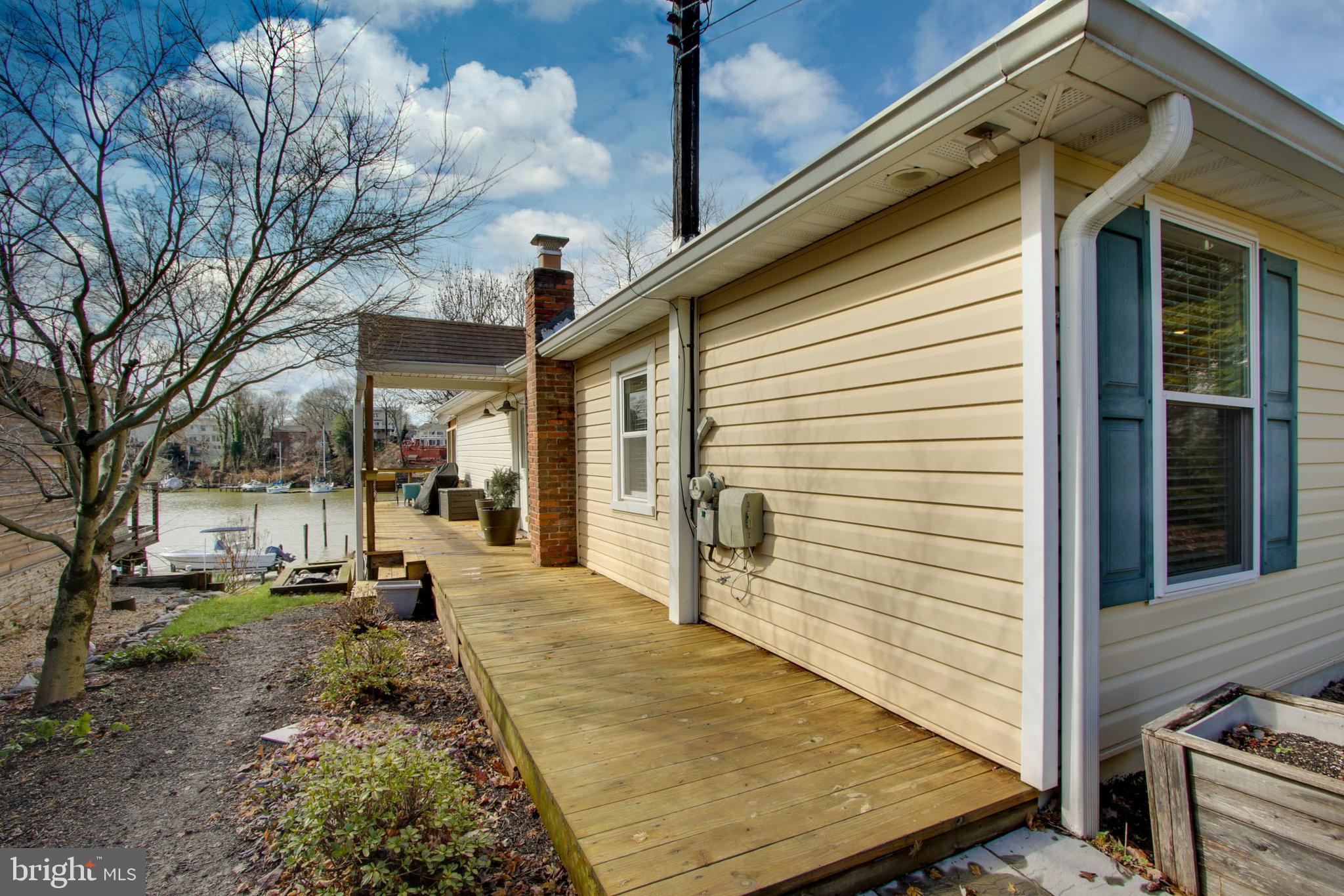 7715 Locust Grove Road Glen Burnie, MD 21060 - Photo 8 of 33