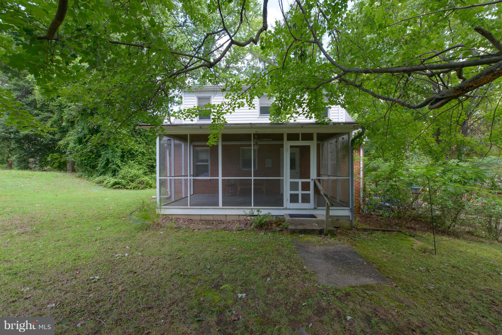 1937 Severn Grove Road Annapolis, MD 21401 - Photo 2 of 30 Relaxing screened in porch