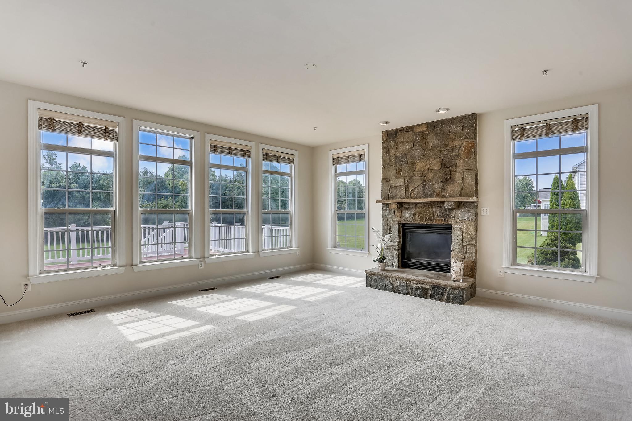 22401 Goshen School Road Laytonsville, MD 20882 - Photo 36 of 122 Family Room
