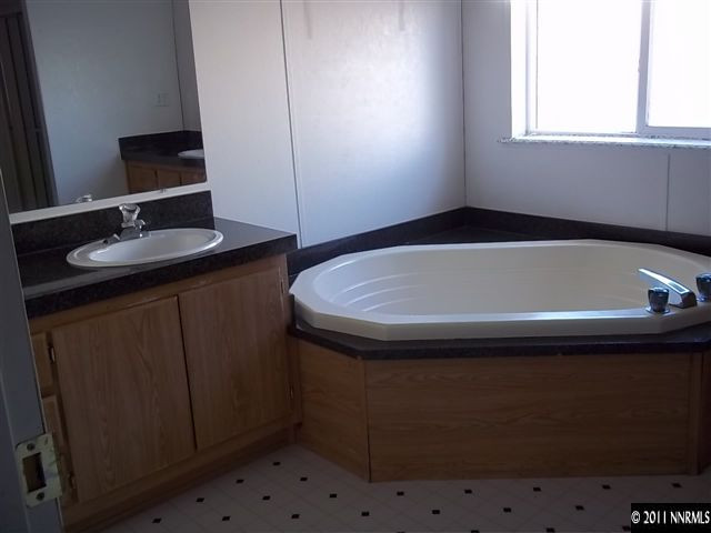 1650 Rockchuck Road Reno, NV 89506 - Photo 10 of 13 Photo 10