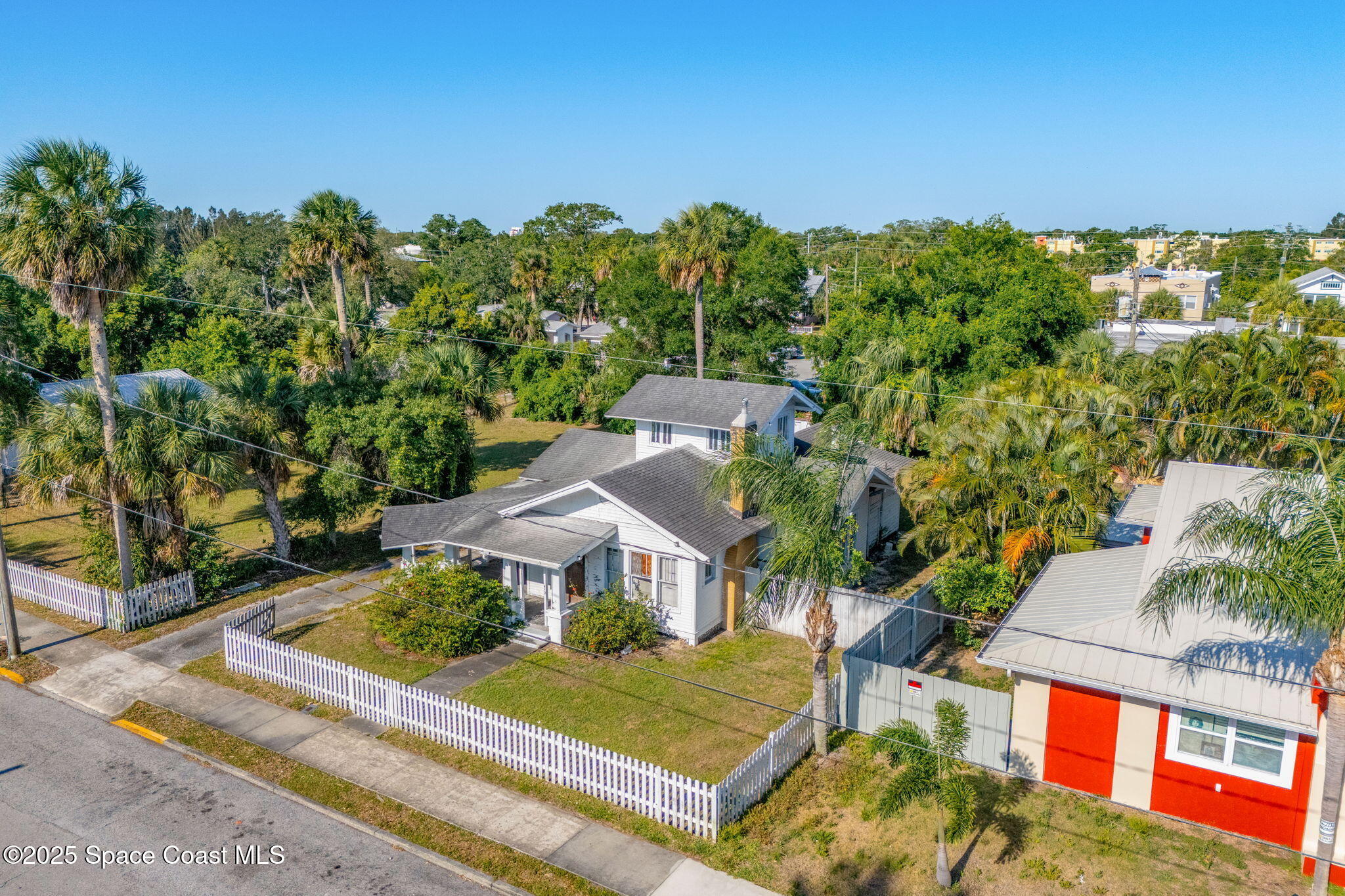2106 Vernon Place Melbourne, FL 32901 - Photo 37 of 48 an aerial view of a house