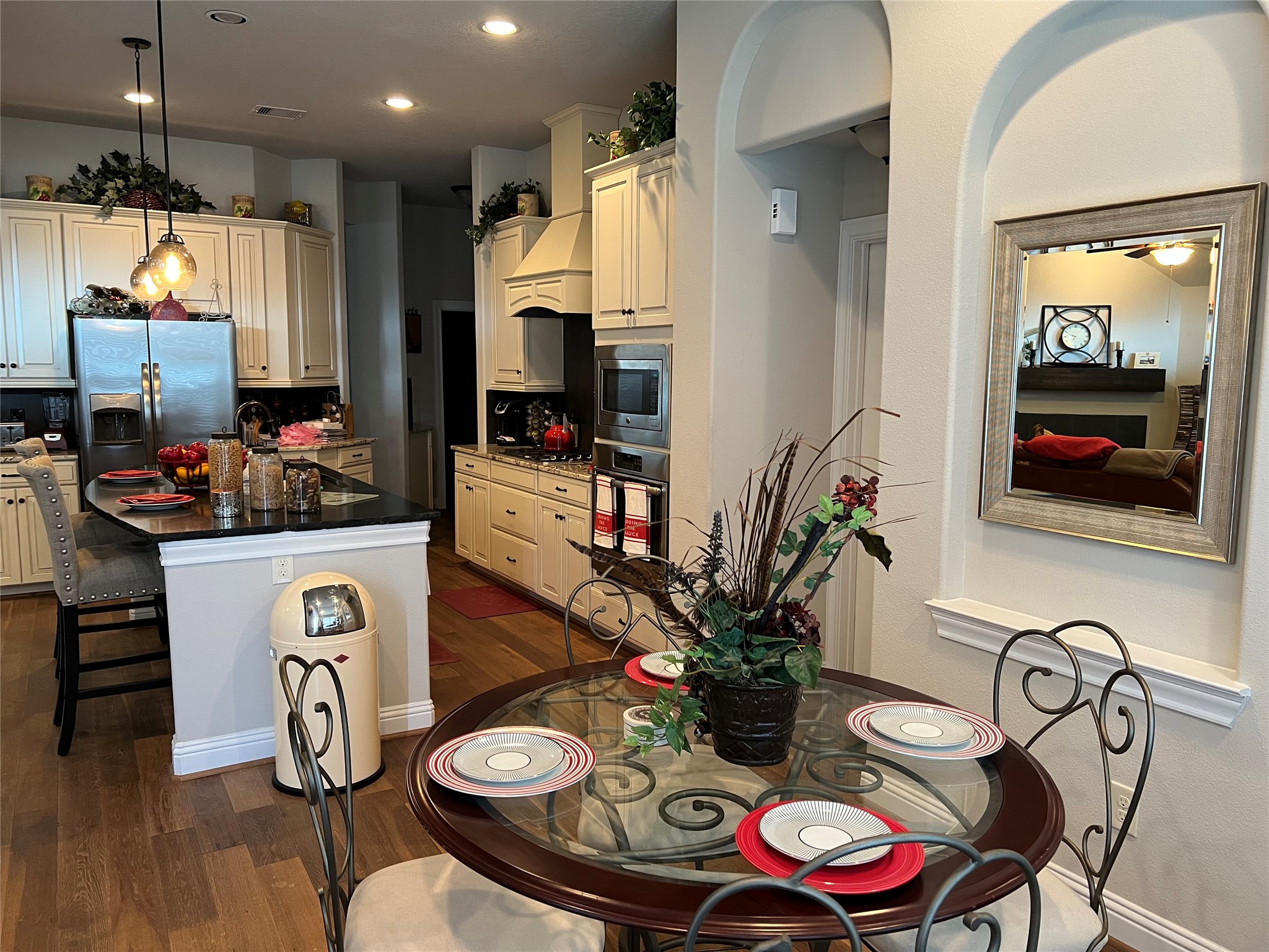 20427 Montecrest Circle Spring, TX 77379 - Photo 8 of 10 Gallery Image 8