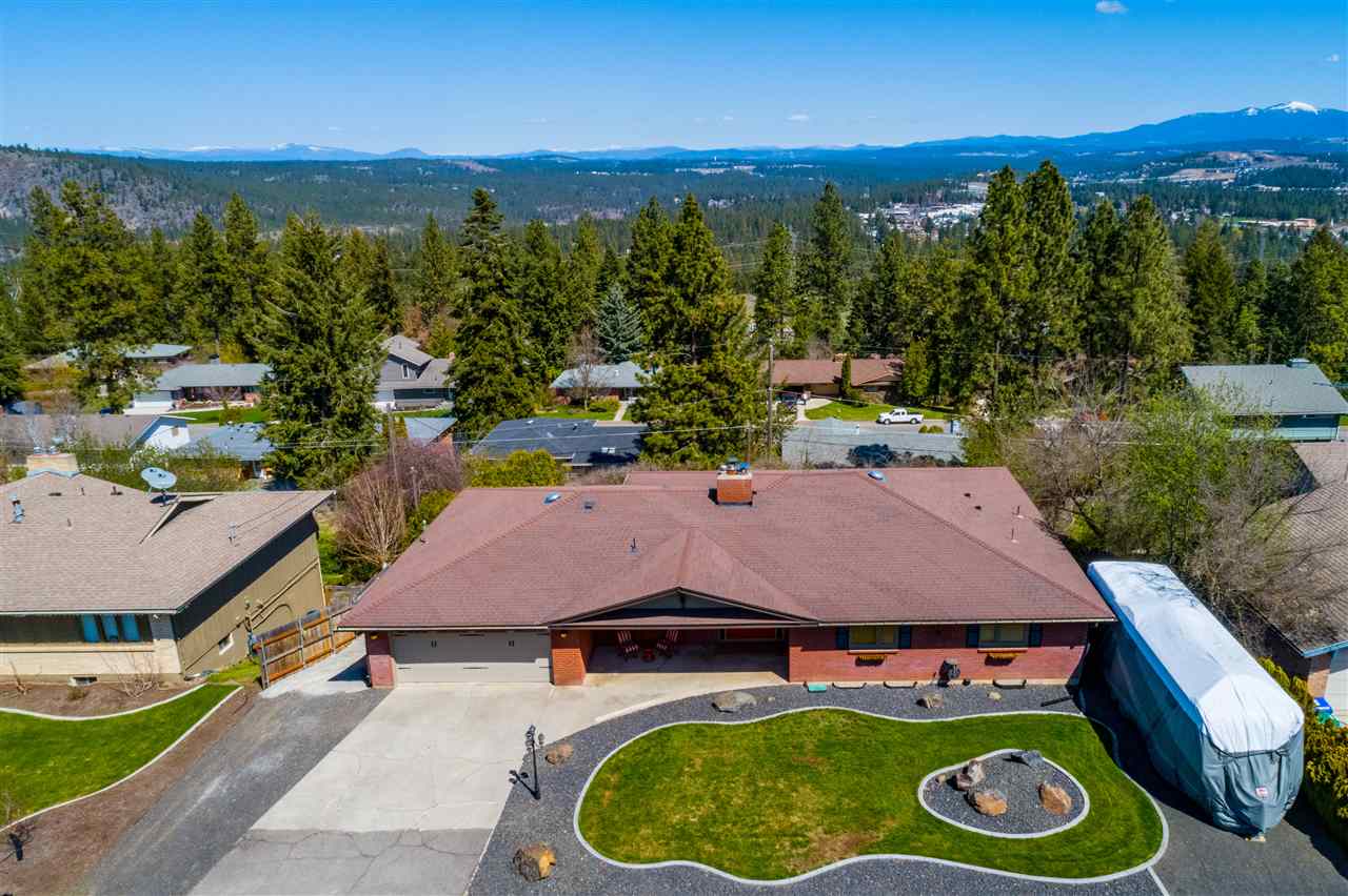 1520 West Toni Rae Drive Spokane, WA 99218 - Photo 3 of 20 Gallery Image 3