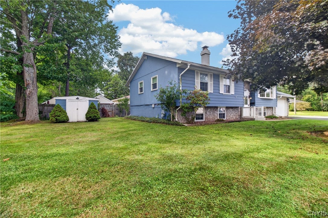 319 Frederick Street Rome, NY 13440 - Photo 4 of 40 Gallery Image 4