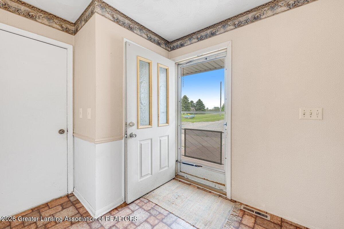 9730 South Luce Road Perrinton, MI 48871 - Photo 4 of 42 DSC02537- New