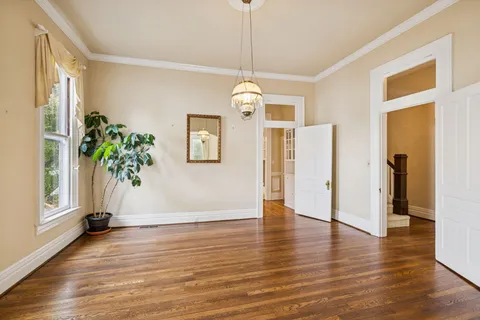 $3,250,000 | 215 4th Avenue South, Franklin, TN 37064