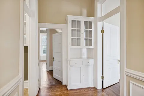 $3,250,000 | 215 4th Avenue South, Franklin, TN 37064