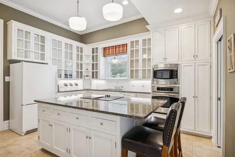 $3,250,000 | 215 4th Avenue South, Franklin, TN 37064