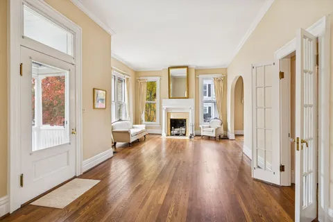 $3,250,000 | 215 4th Avenue South, Franklin, TN 37064