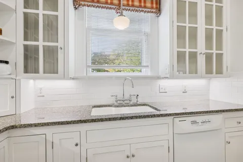 $3,250,000 | 215 4th Avenue South, Franklin, TN 37064