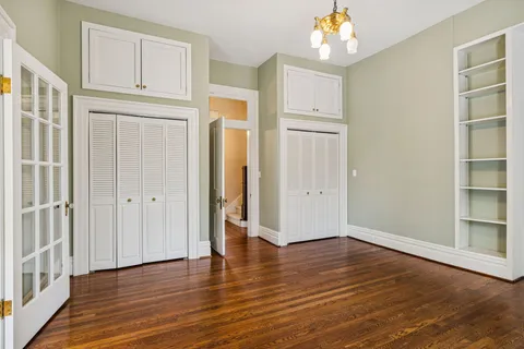 $3,250,000 | 215 4th Avenue South, Franklin, TN 37064