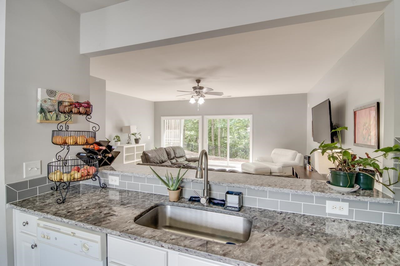 5509 Amanda Lynn Lane Raleigh, NC 27613 - Photo 5 of 29 Photo 5