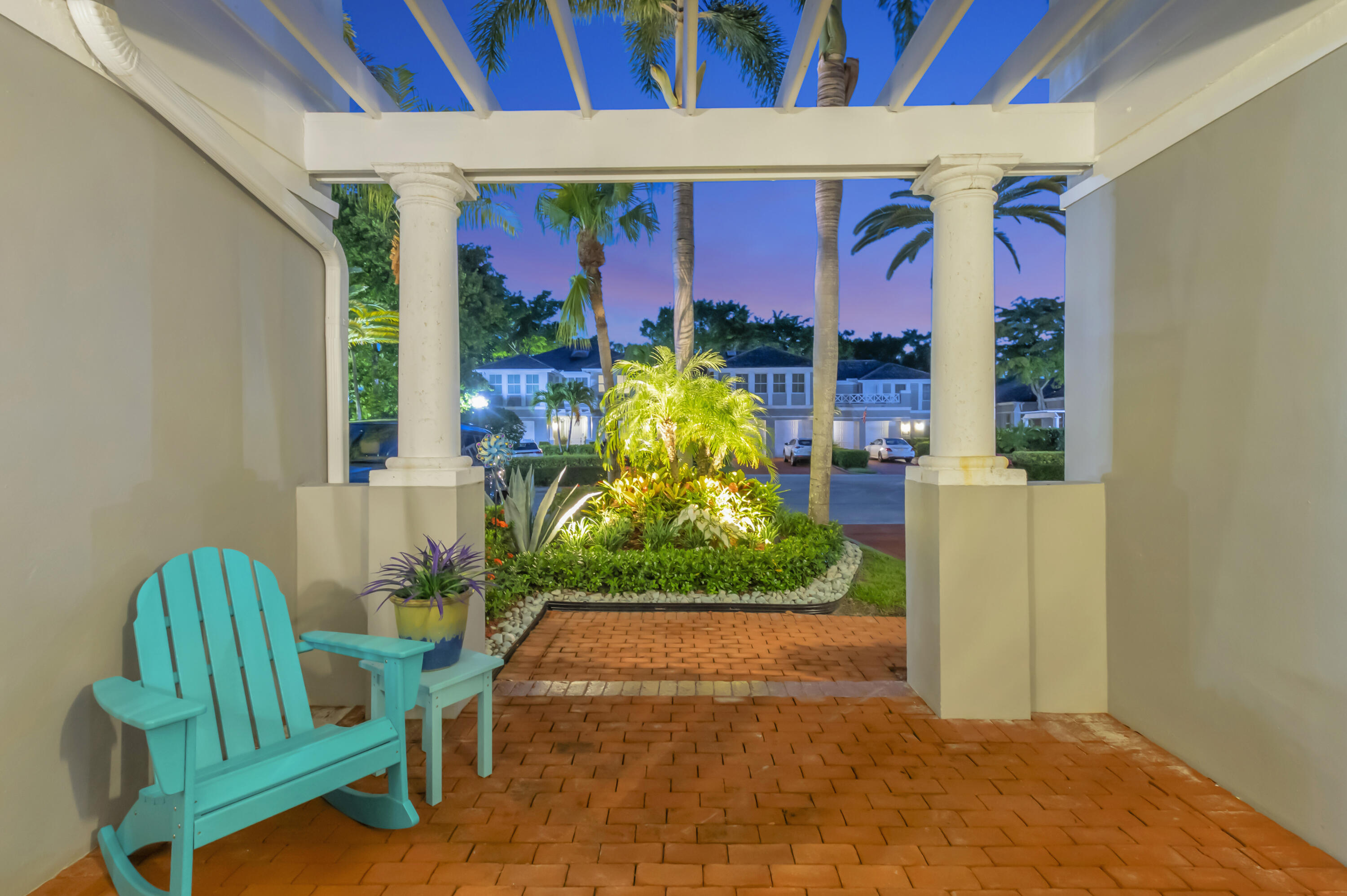 5656 Cambridge Boulevard Boca Raton, FL 33496 - Photo 62 of 131 Evening