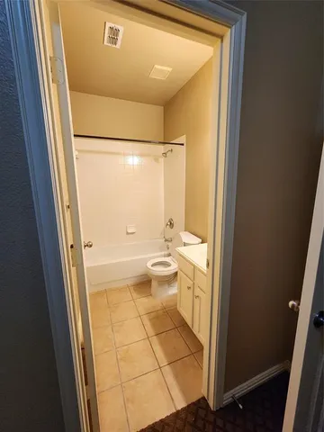 $3,200 | 10415 Mateo Trail, Irving, TX 75063