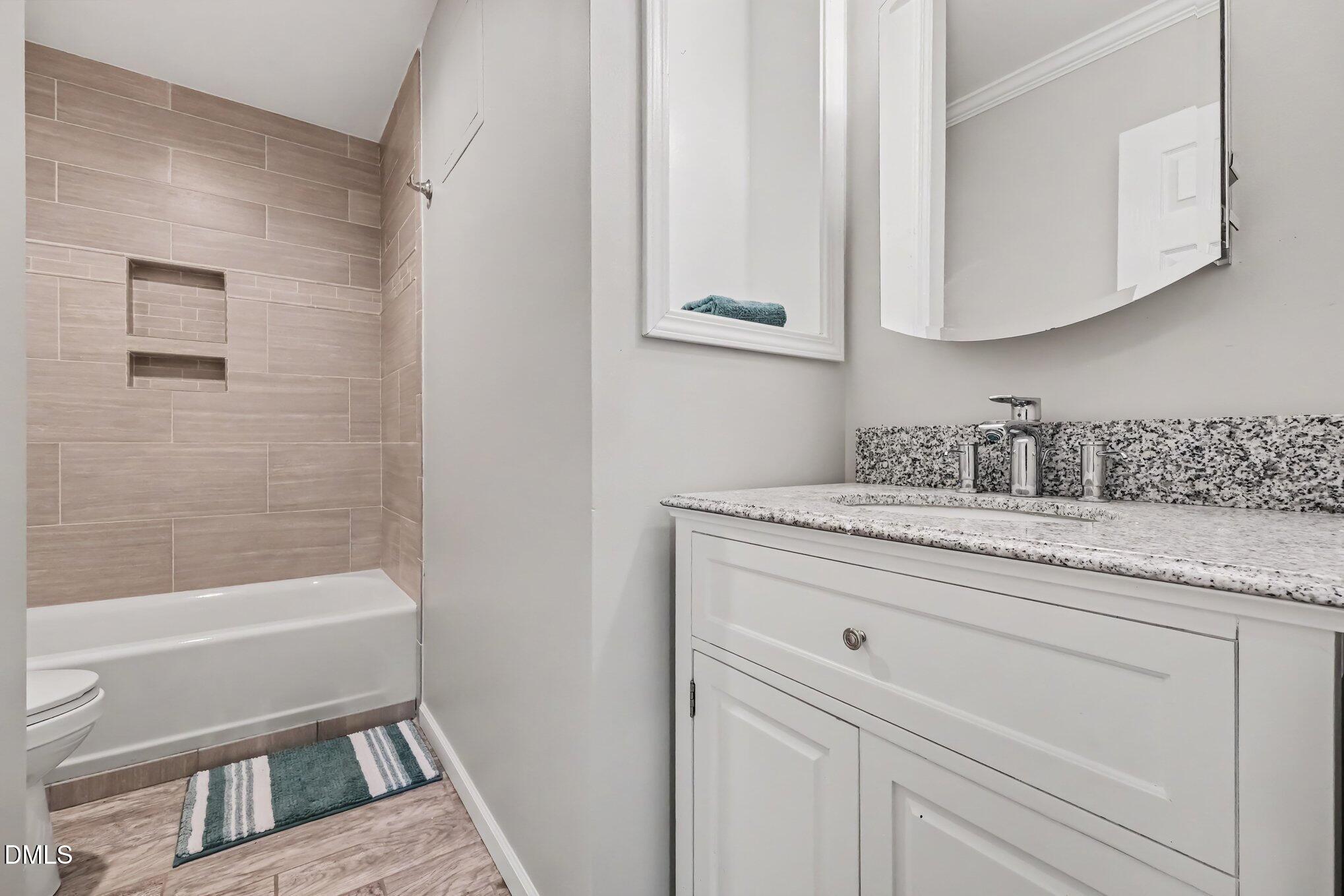 2128 Bellaire Avenue Raleigh, NC 27608 - Photo 21 of 30 021_file_4094