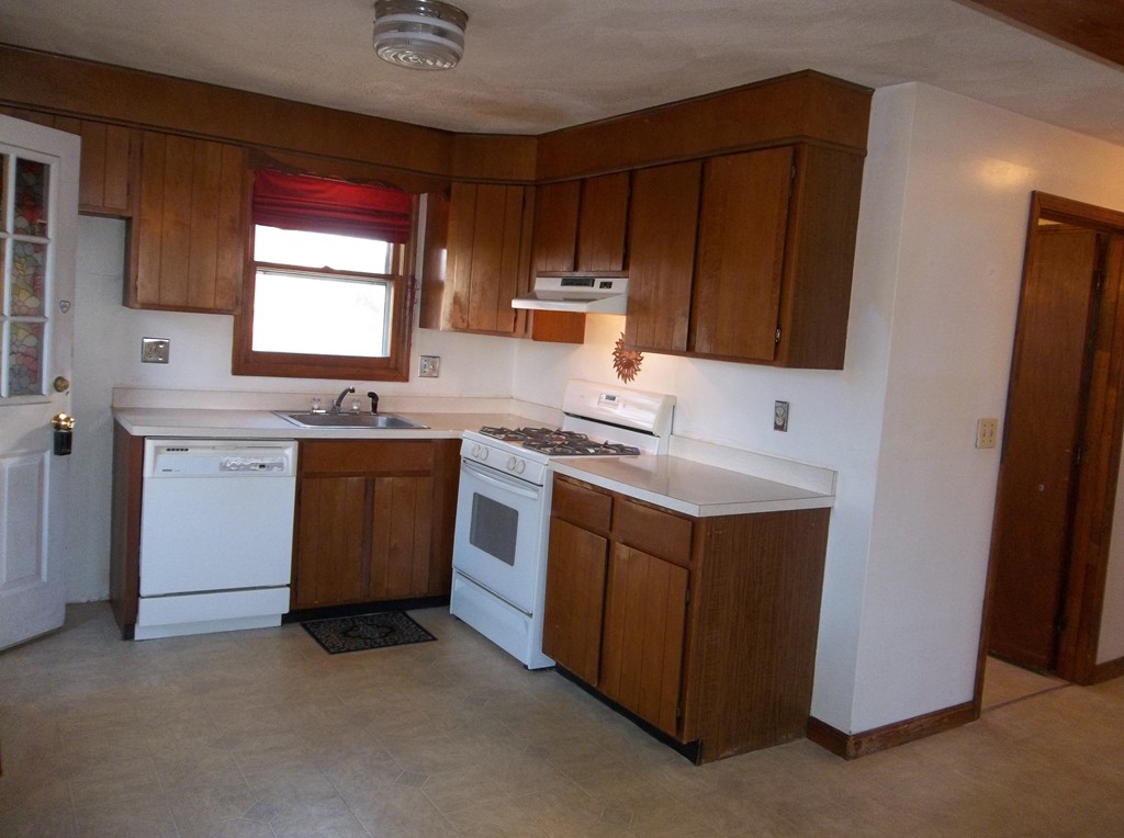 6 Port Sunlight Road Billerica, MA 01862 - Photo 12 of 19 Gallery Image 12