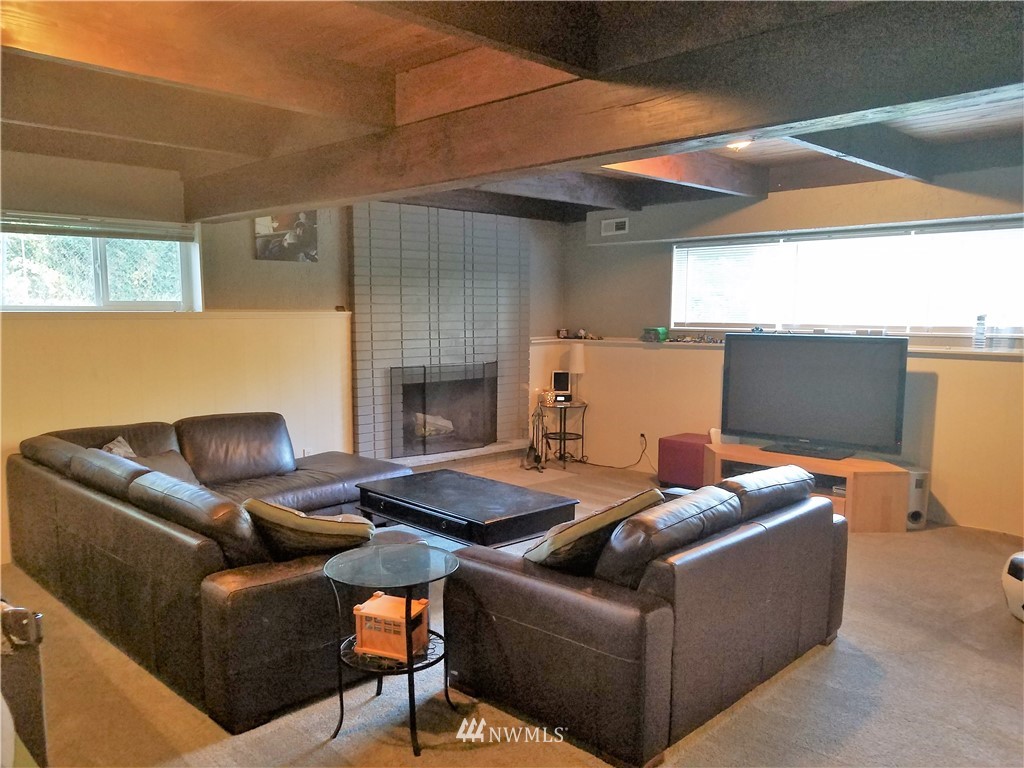 22814 Atlas Road Bothell, WA 98021 - Photo 10 of 16