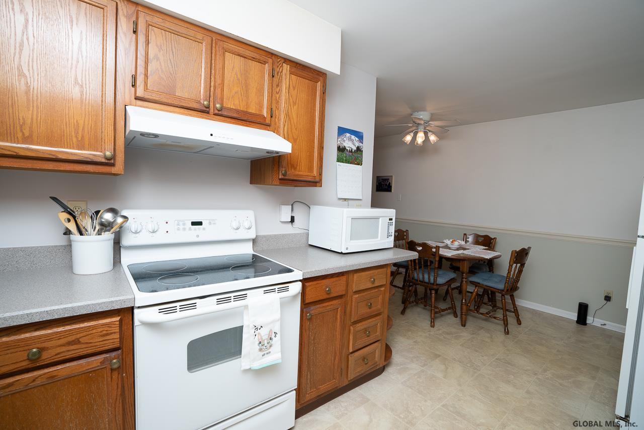 2011 Rosedale Way Guilderland, NY 12303 - Photo 7 of 15 Photo 7