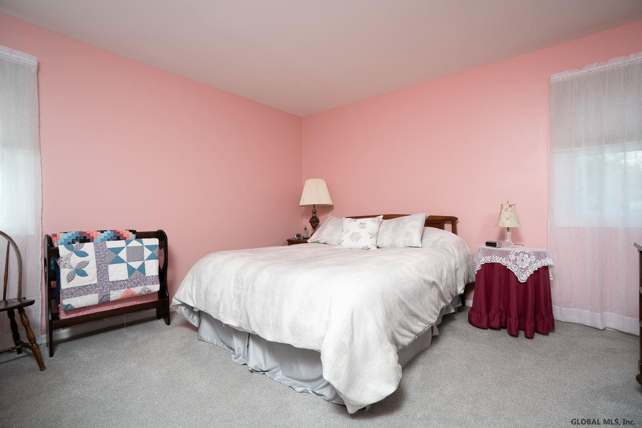 2011 Rosedale Way Guilderland, NY 12303 - Photo 8 of 15 Photo 8