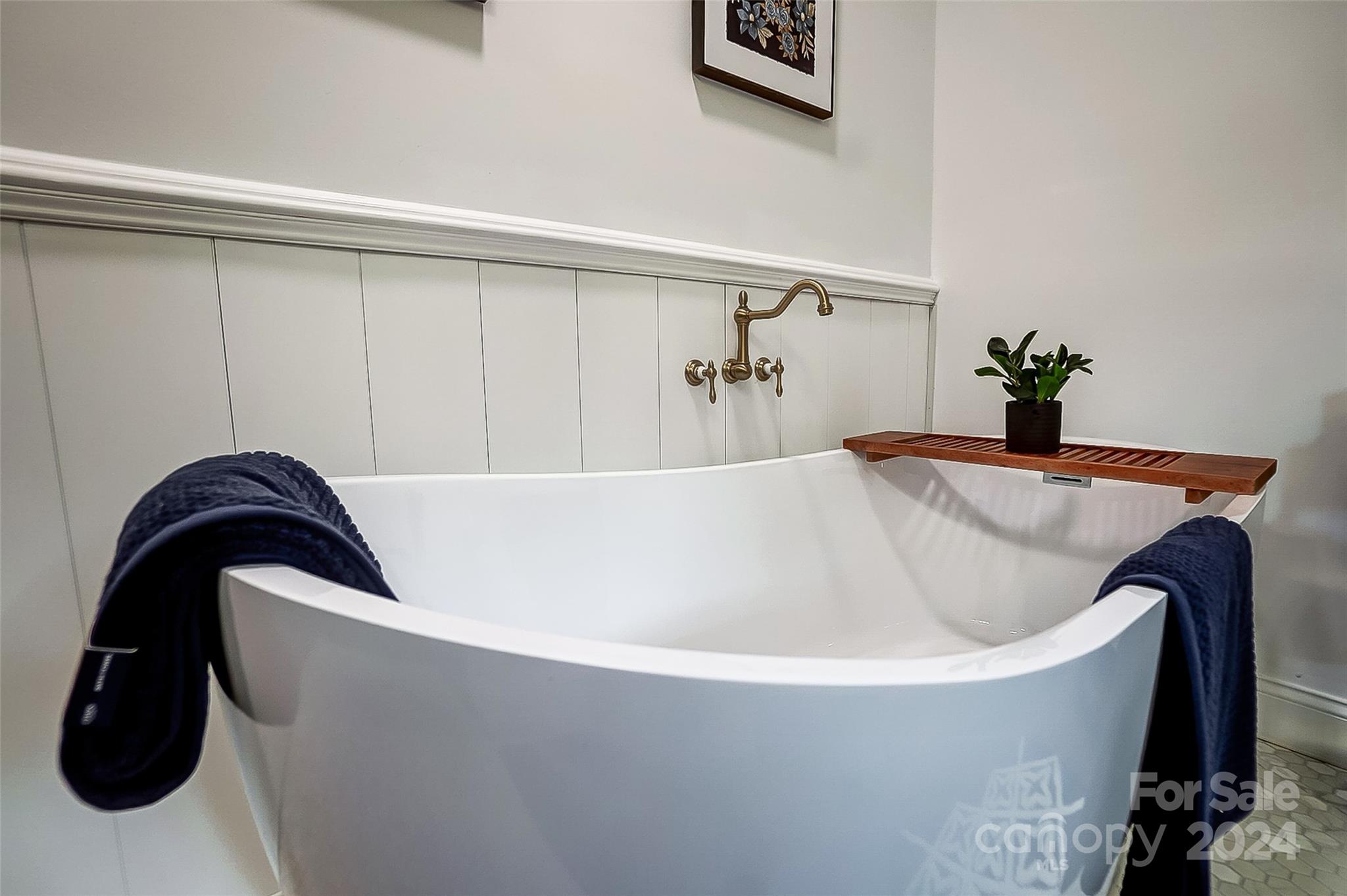 1129 Duckwood Road Lancaster, SC 29720 - Photo 36 of 48 a bath tub sitting next to a white sink