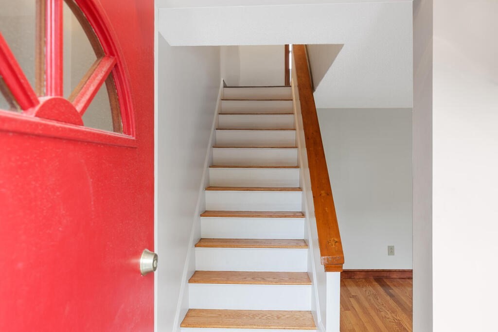 28 Regent Road Malden, MA 02148 - Photo 5 of 30 Gallery Image 5
