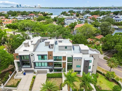 $2,150,000 | 94 West Davis Boulevard, Tampa, FL 33606