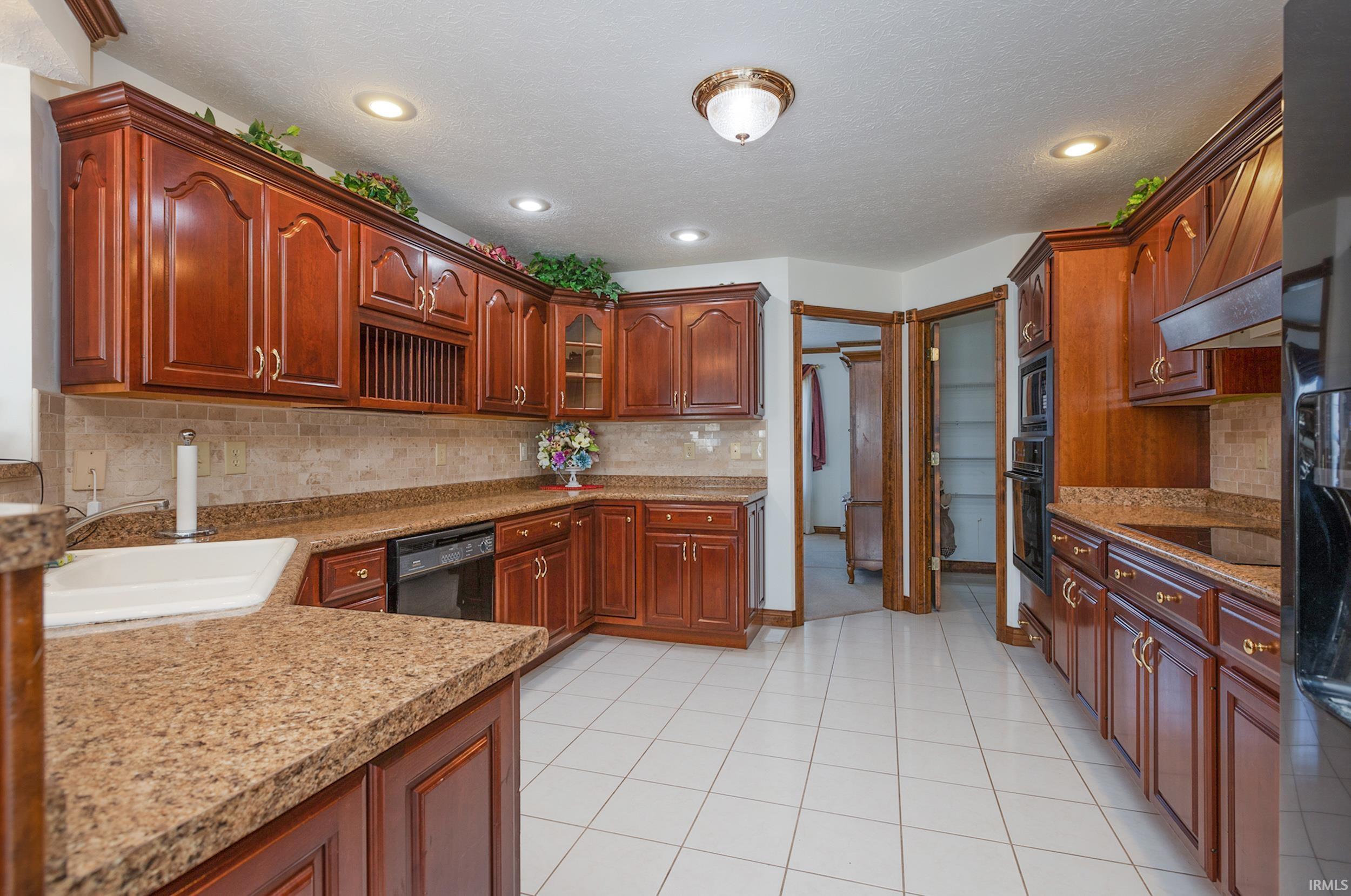 13776 East Carmichael Road Bloomfield, IN 47424 - Photo 11 of 36