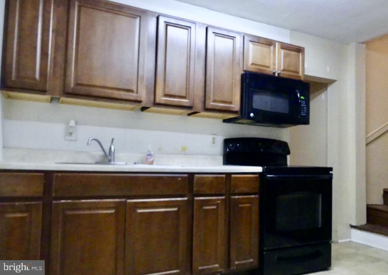 1048 South Manor Road Coatesville, PA 19320 - Photo 31 of 49 1046 Manor