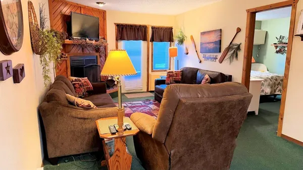 $164,900 | 1093 Canyon Road, Unit 507, Wisconsin Dells, WI 53965