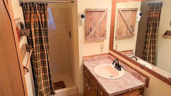 $164,900 | 1093 Canyon Road, Unit 507, Wisconsin Dells, WI 53965