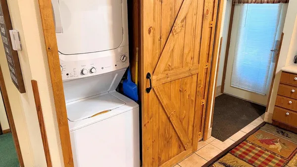 $164,900 | 1093 Canyon Road, Unit 507, Wisconsin Dells, WI 53965