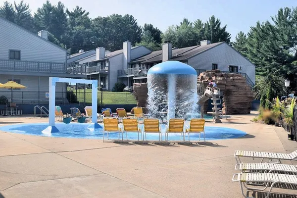 $164,900 | 1093 Canyon Road, Unit 507, Wisconsin Dells, WI 53965