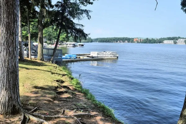 $164,900 | 1093 Canyon Road, Unit 507, Wisconsin Dells, WI 53965