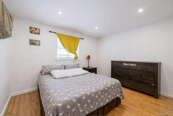 $649,990 | 23 McKinley Street, Brentwood, NY 11717