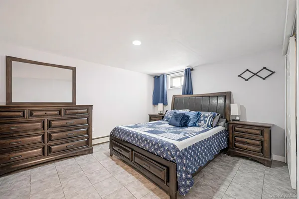 $649,990 | 23 McKinley Street, Brentwood, NY 11717