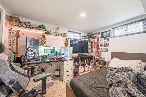 $649,990 | 23 McKinley Street, Brentwood, NY 11717