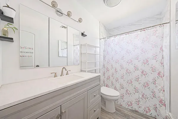 $649,990 | 23 McKinley Street, Brentwood, NY 11717