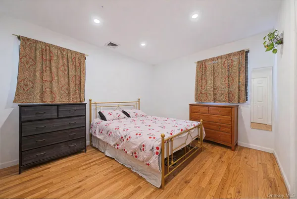 $649,990 | 23 McKinley Street, Brentwood, NY 11717