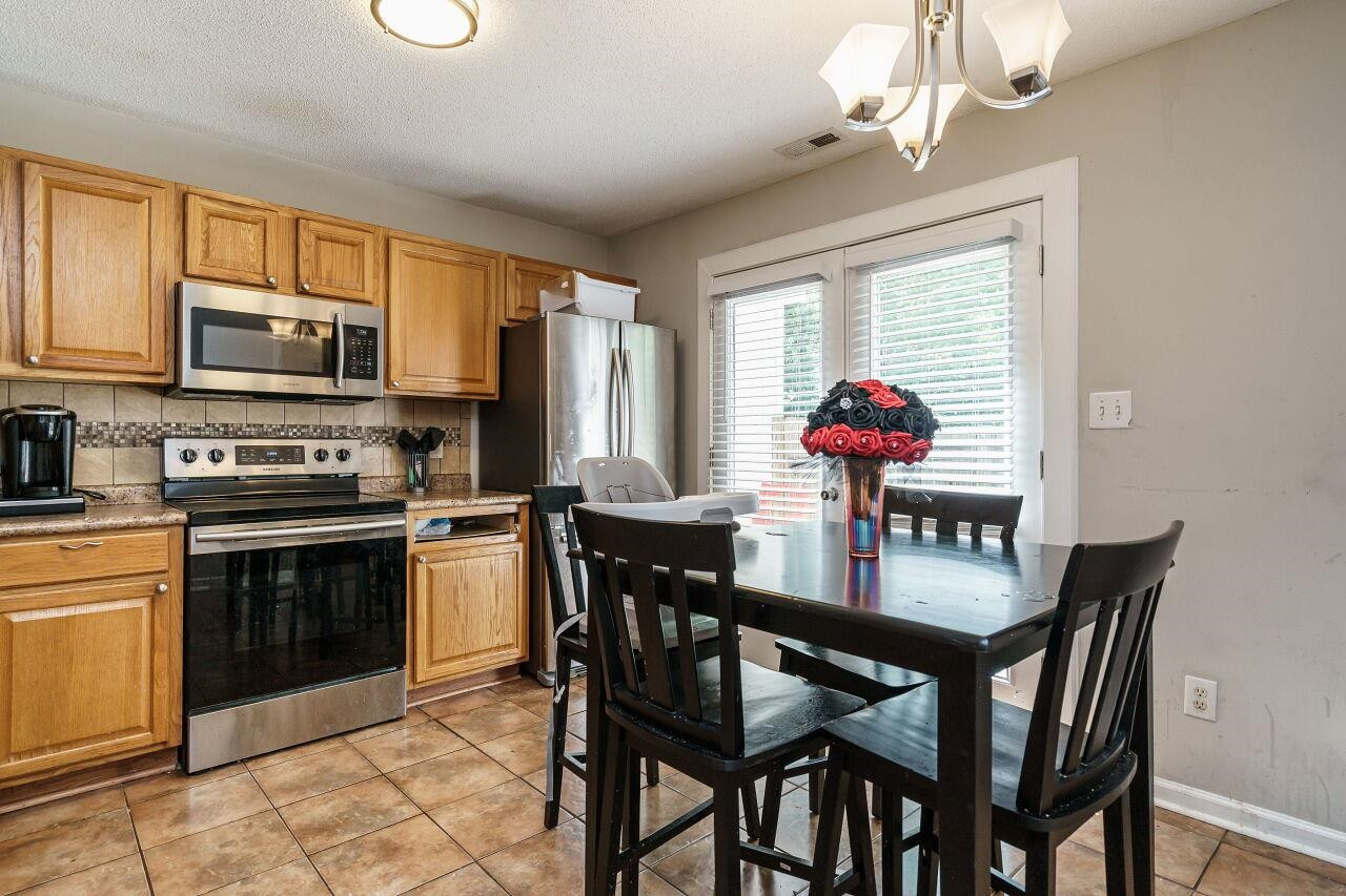 2227 Violet Bluff Court Raleigh, NC 27610 - Photo 11 of 22 Photo 11