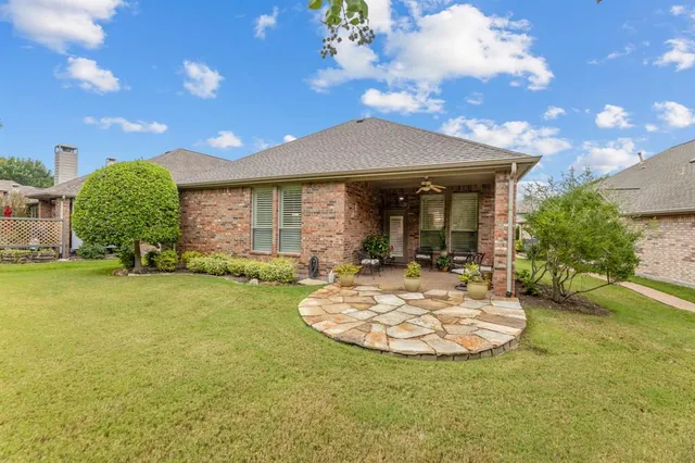 $550,000 | 749 Barton Springs Drive, Fairview, TX 75069